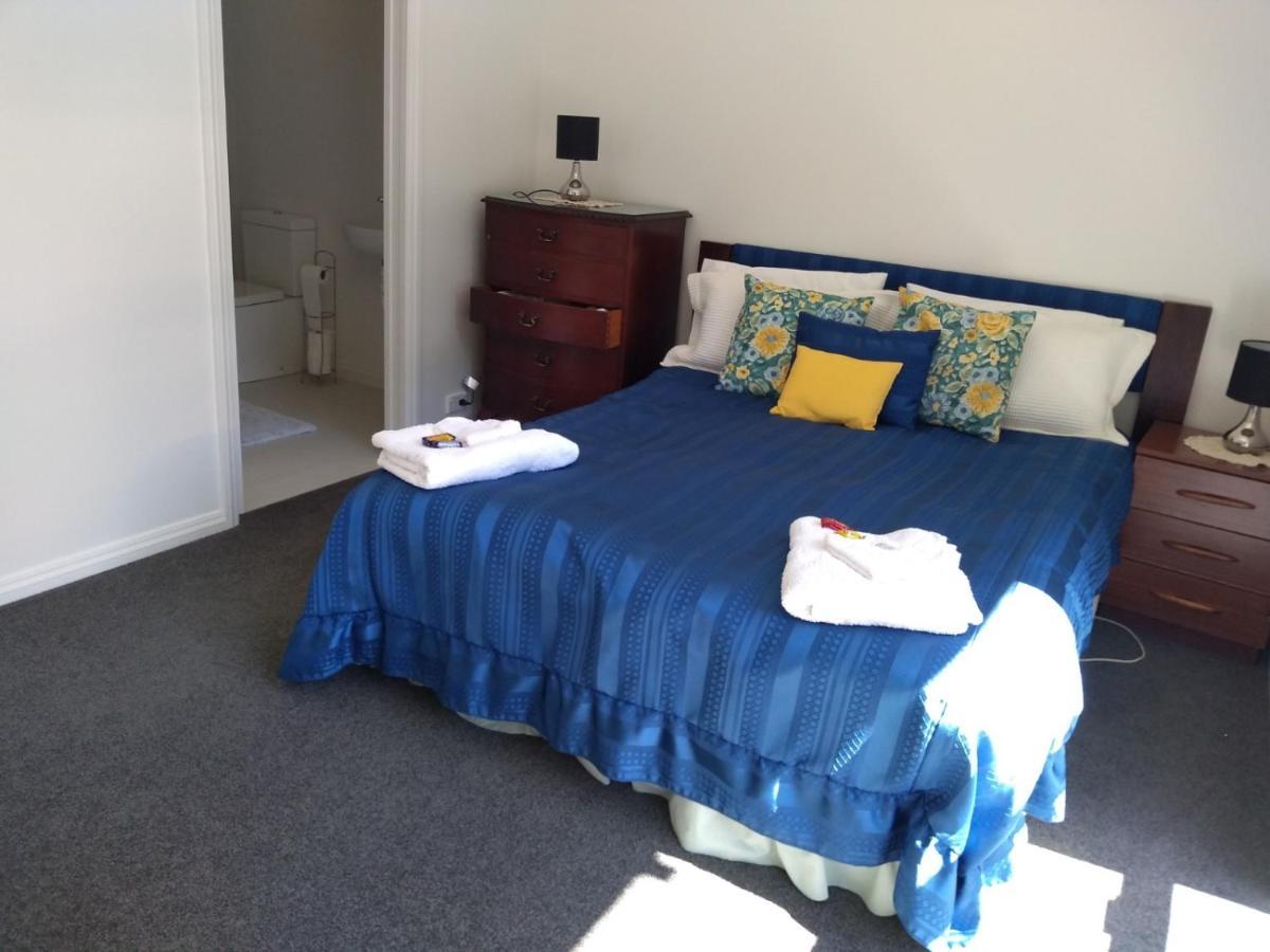 Quiet Location With View And Public Transport Apartment เวลลิงตัน ภายนอก รูปภาพ