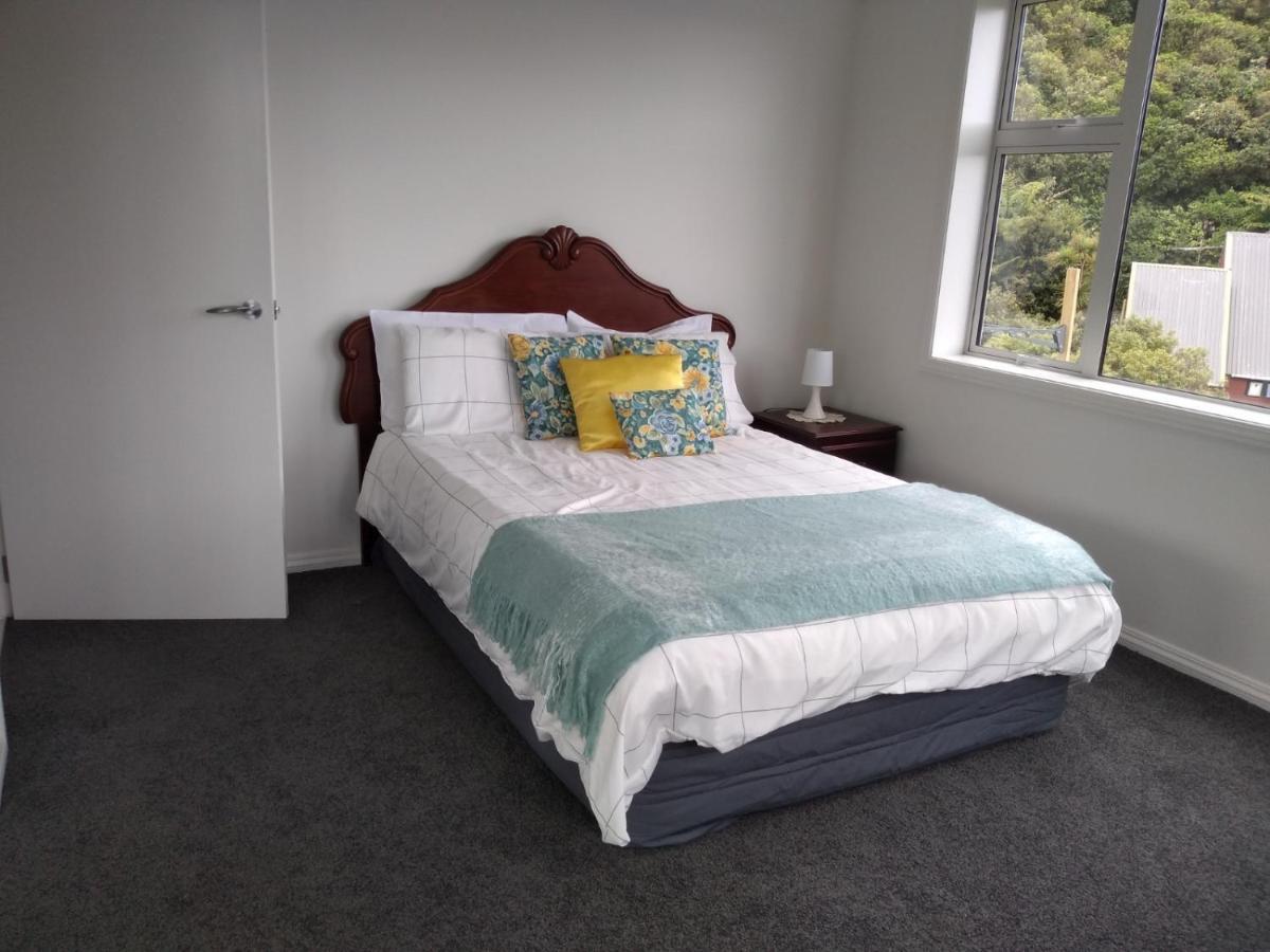 Quiet Location With View And Public Transport Apartment เวลลิงตัน ภายนอก รูปภาพ